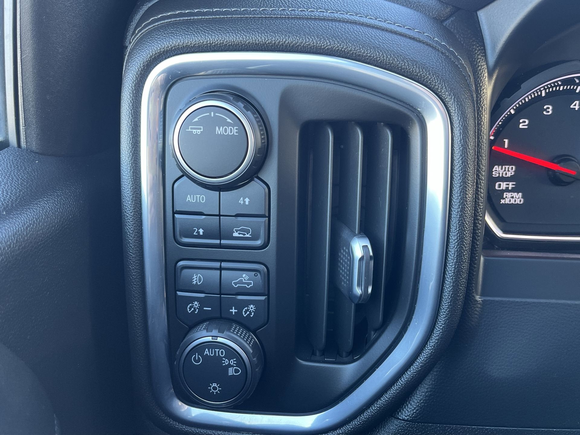 2021 Chevrolet Silverado 1500 Double Cab Standard Box 4-Wheel Drive RST