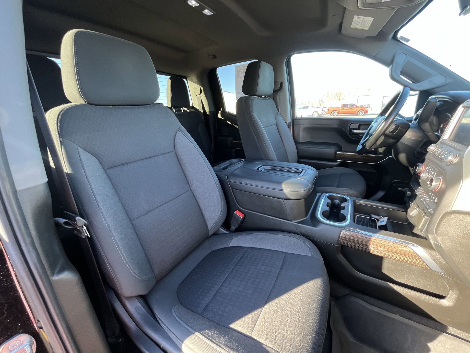 2021 Chevrolet Silverado 1500 Double Cab Standard Box 4-Wheel Drive RST