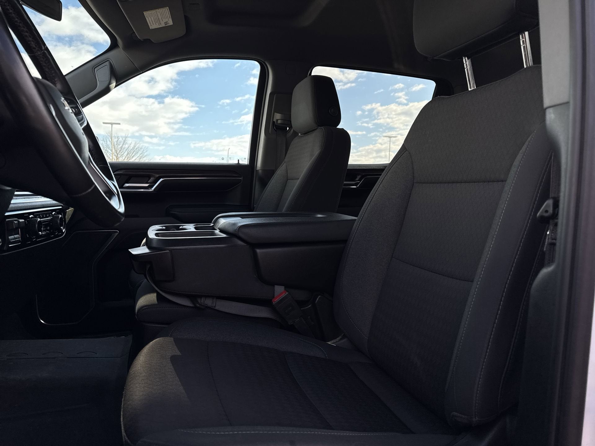 2024 Chevrolet Silverado 1500 Crew Cab Short Box 4-Wheel Drive LT 1LT