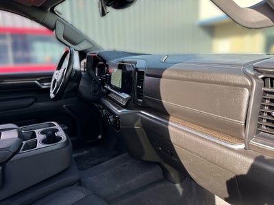 2024 Chevrolet Silverado 1500 Crew Cab Short Box 4-Wheel Drive LT 1LT