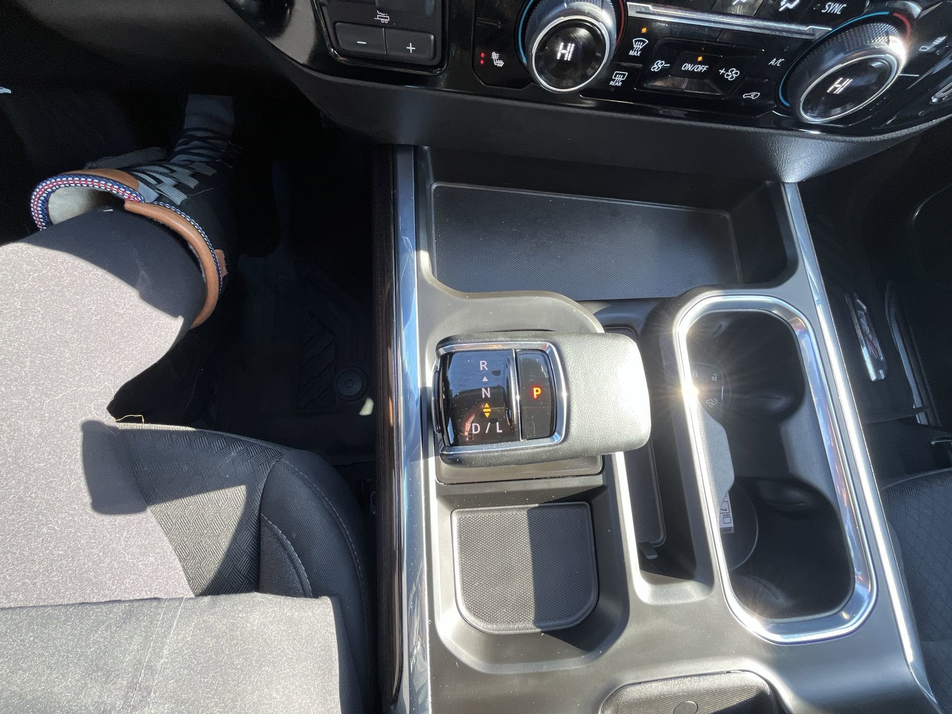 2024 Chevrolet Silverado 1500 Crew Cab Standard Box 4-Wheel Drive RST