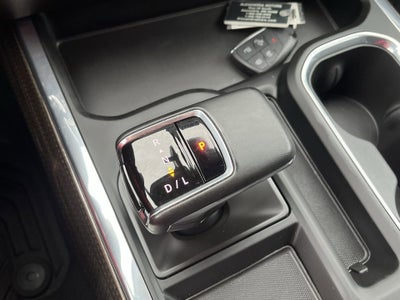 2024 Chevrolet Silverado 1500 Crew Cab Standard Box 4-Wheel Drive RST