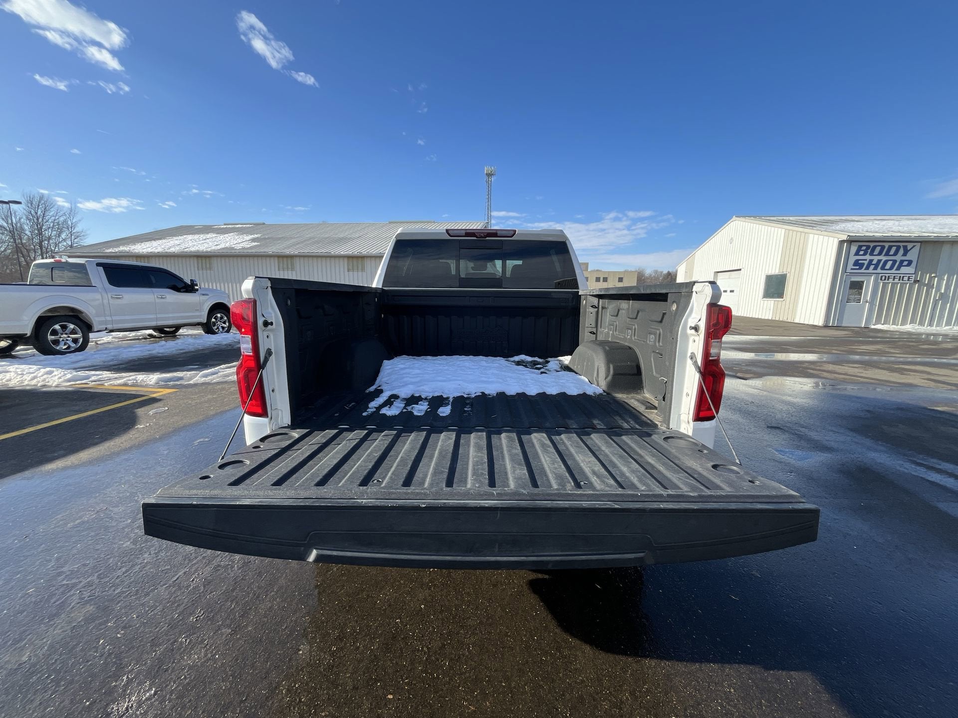 2023 Chevrolet Silverado 1500 Crew Cab Short Box 4-Wheel Drive High Country