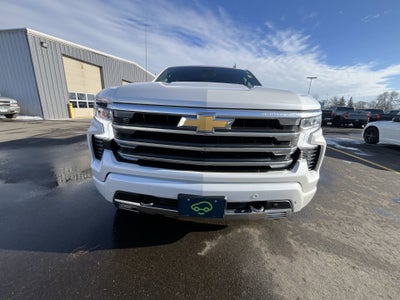 2023 Chevrolet Silverado 1500 Crew Cab Short Box 4-Wheel Drive High Country