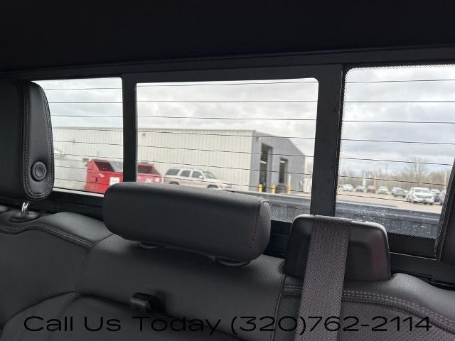 2023 Chevrolet Silverado 1500 Crew Cab Short Box 4-Wheel Drive High Country