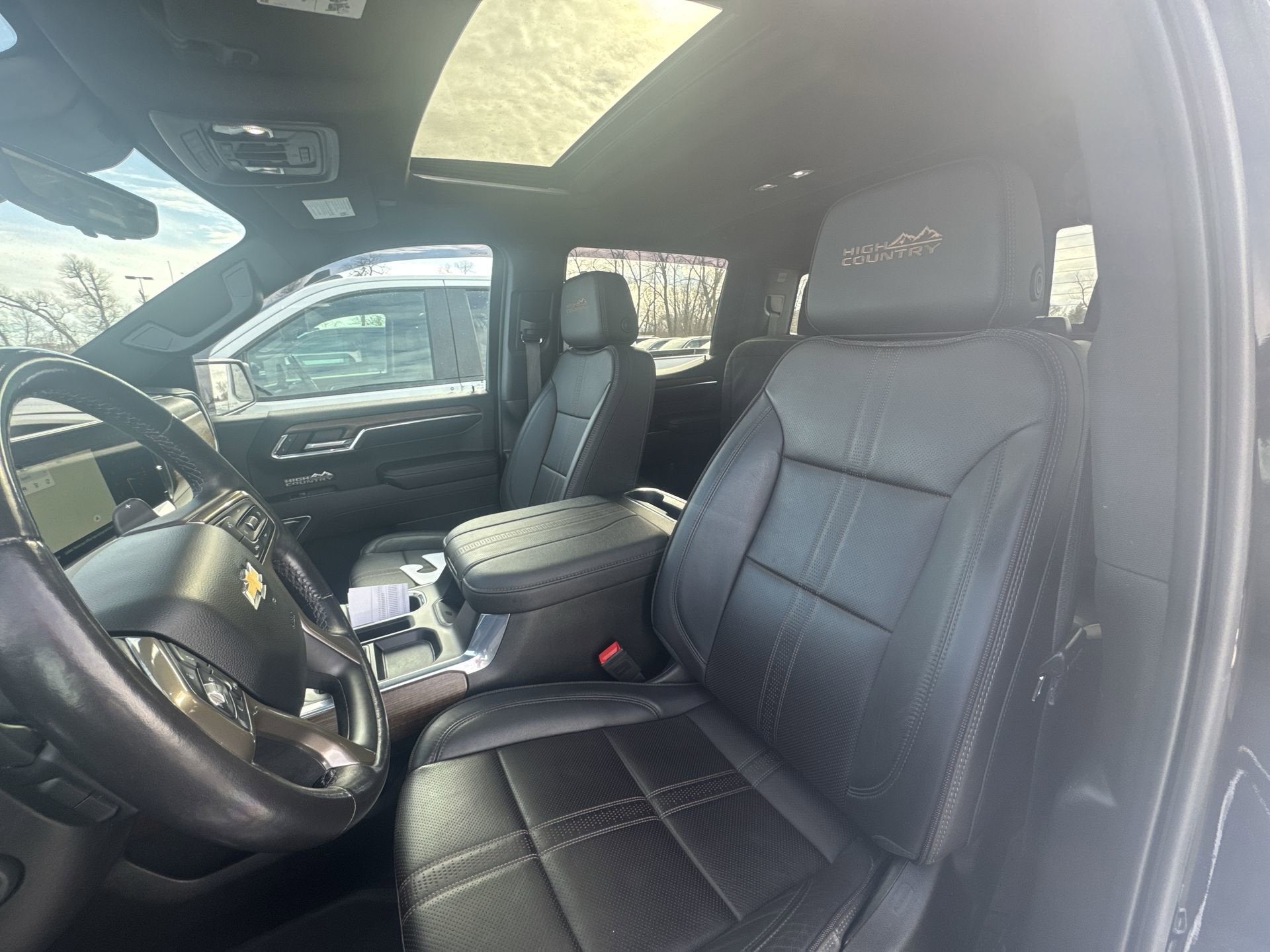 2023 Chevrolet Silverado 1500 Crew Cab Short Box 4-Wheel Drive High Country