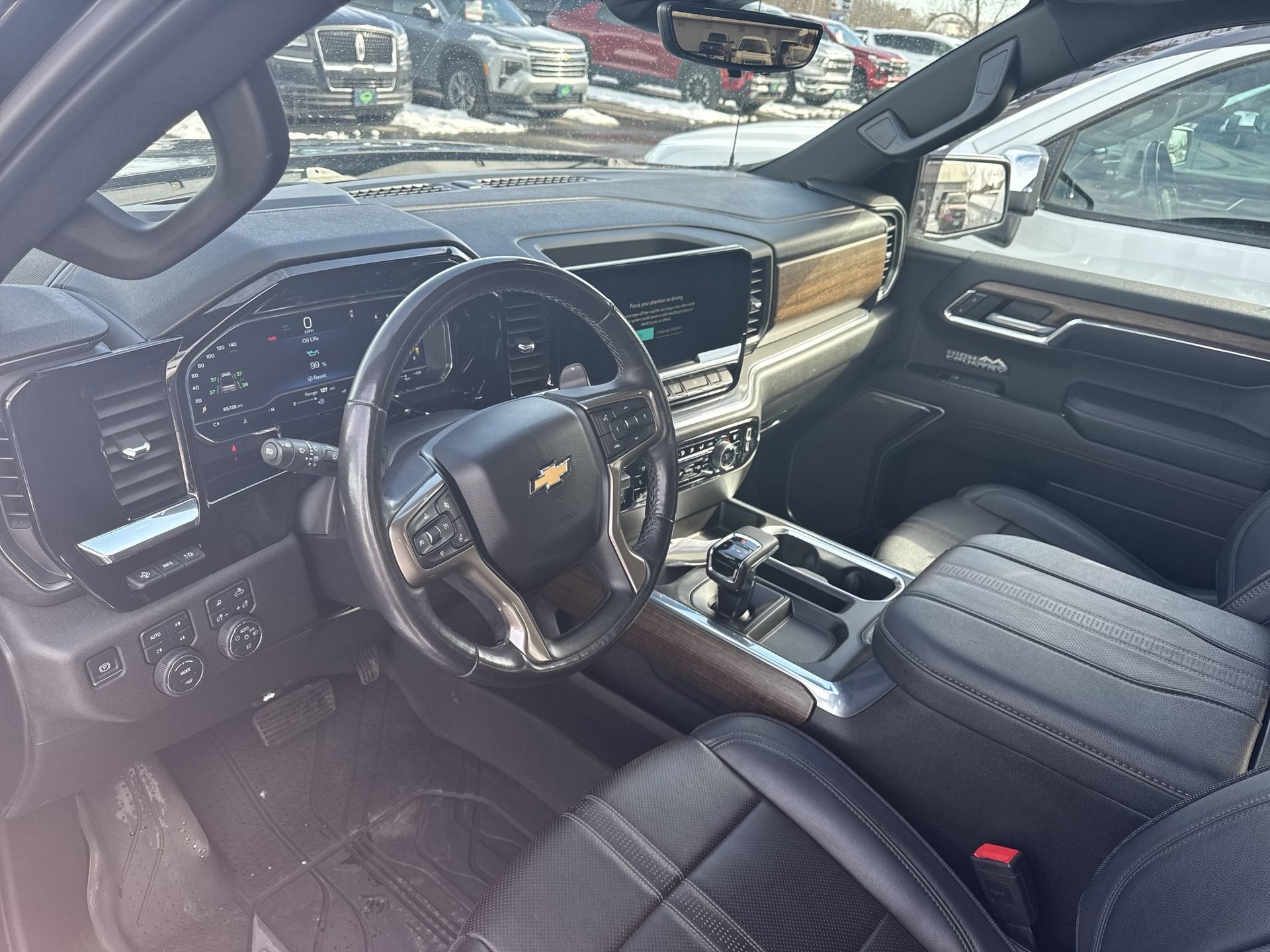 2023 Chevrolet Silverado 1500 Crew Cab Short Box 4-Wheel Drive High Country