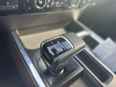 2023 Chevrolet Silverado 1500 Crew Cab Short Box 4-Wheel Drive High Country