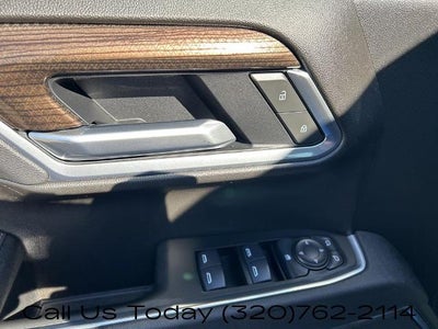 2025 Chevrolet Silverado 1500 Crew Cab Short Box 4-Wheel Drive LT 1LT