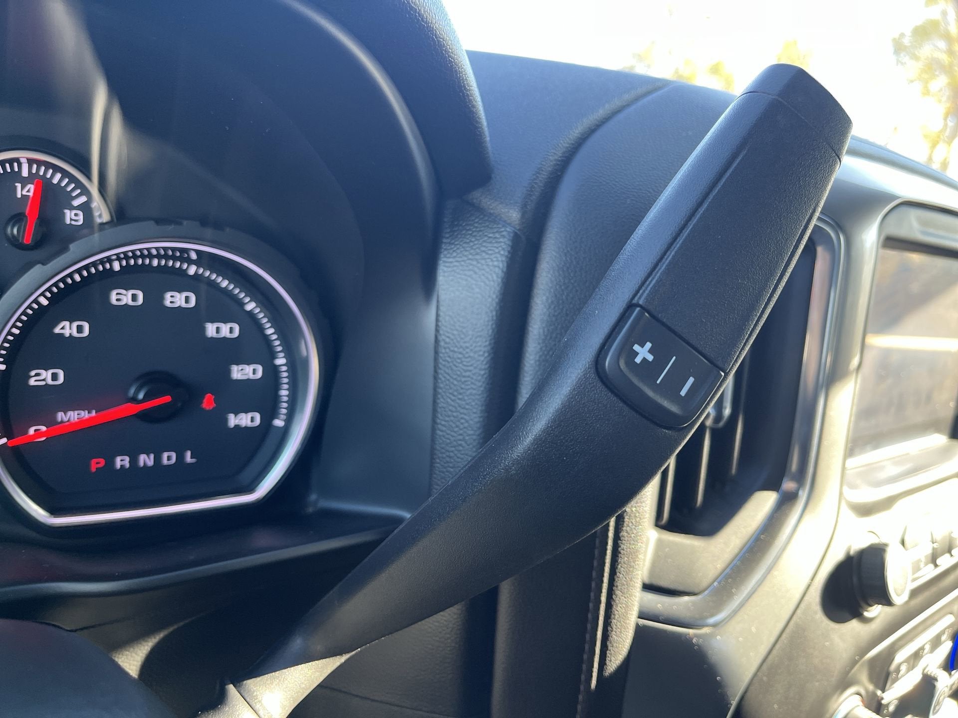 2019 Chevrolet Silverado 1500 Crew Cab Standard Box 4-Wheel Drive LT