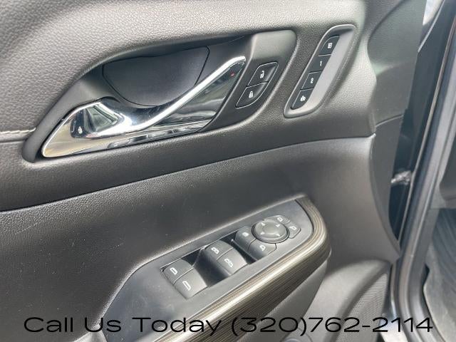 2022 GMC Acadia AWD SLT