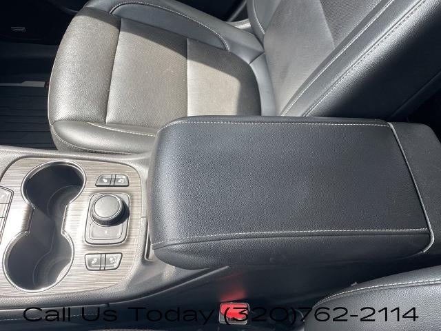 2022 GMC Acadia AWD SLT