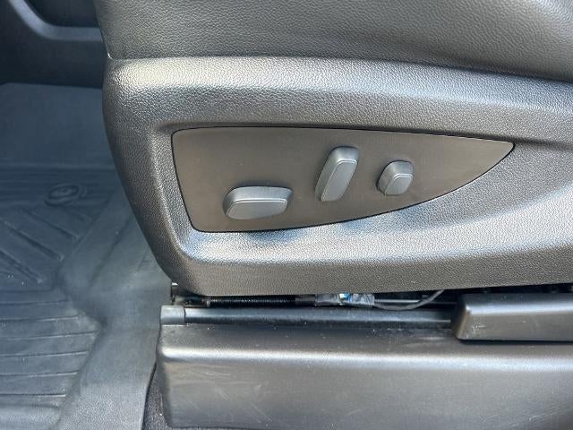 2020 GMC Yukon XL 4WD 4dr SLT