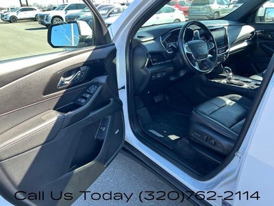 2022 Chevrolet Traverse AWD 2LT