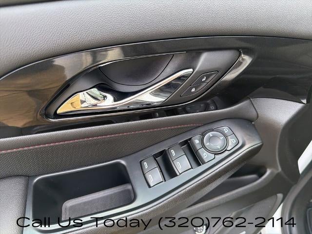2023 Chevrolet Traverse AWD 2LT
