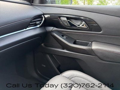 2023 Chevrolet Traverse AWD 2LT