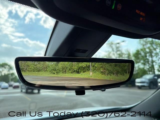 2023 Chevrolet Traverse AWD 2LT