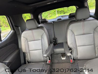 2023 Chevrolet Traverse AWD 2LT