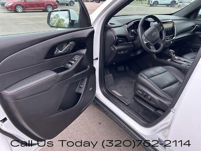 2023 Chevrolet Traverse AWD 2LT