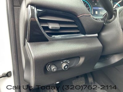 2023 Chevrolet Traverse AWD 2LT