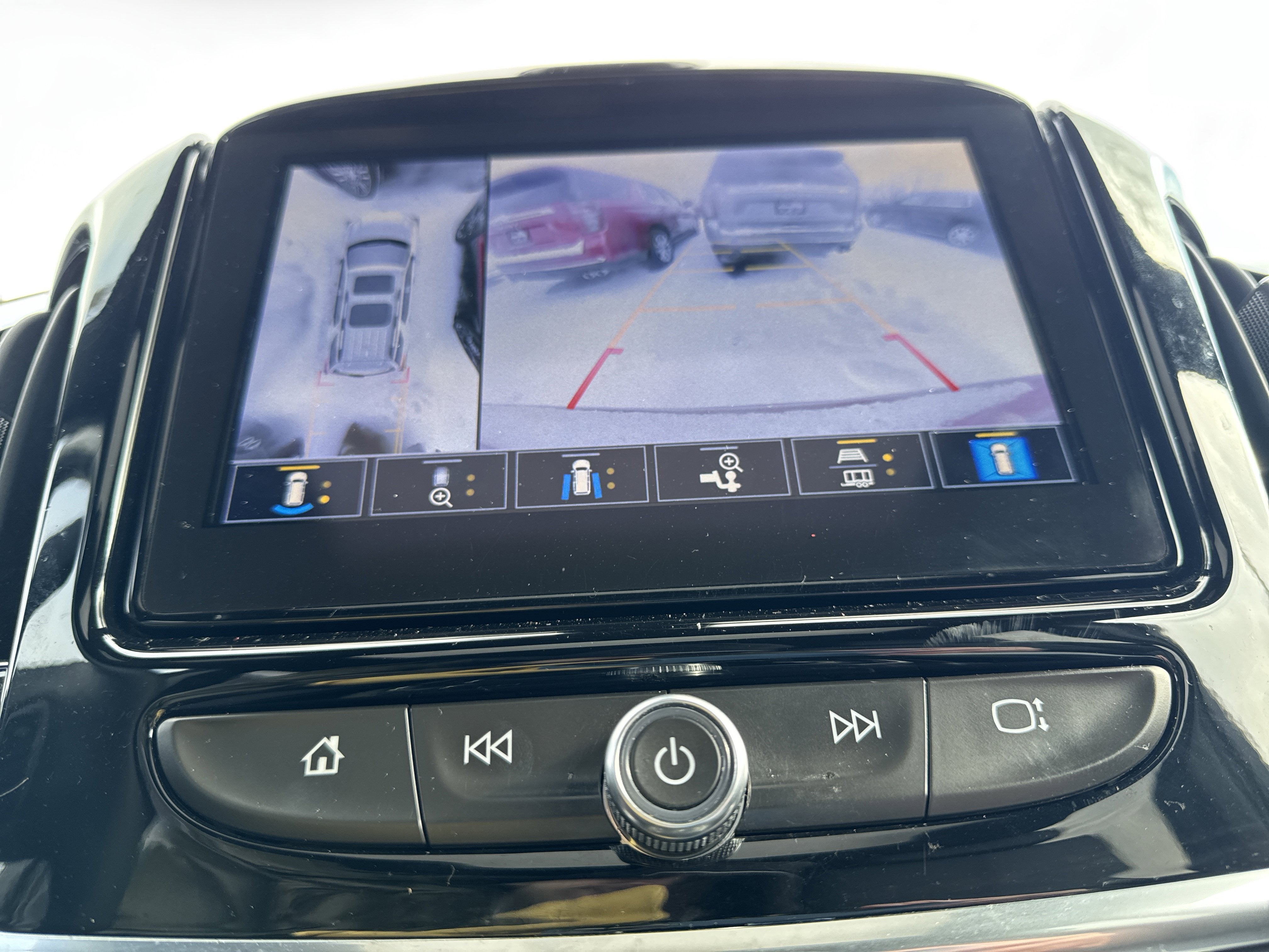 2023 Chevrolet Traverse AWD 2LT