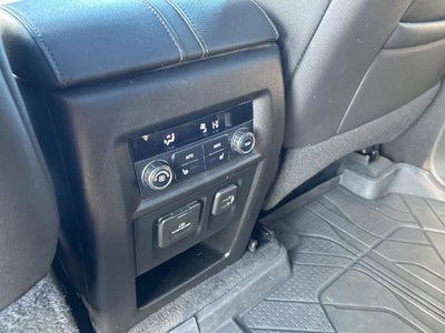 2023 Chevrolet Traverse AWD 2LZ