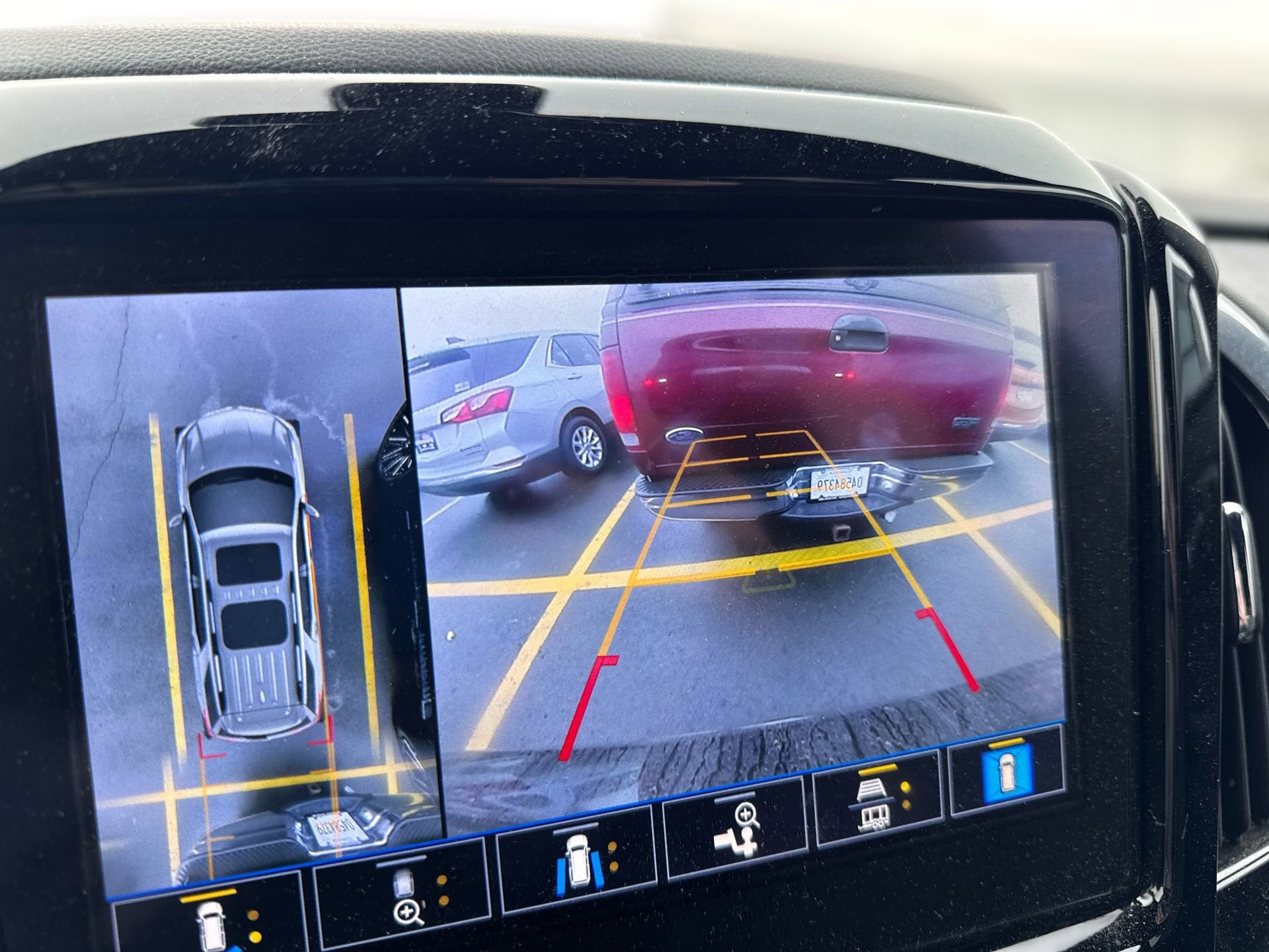 2023 Chevrolet Traverse AWD 2LZ