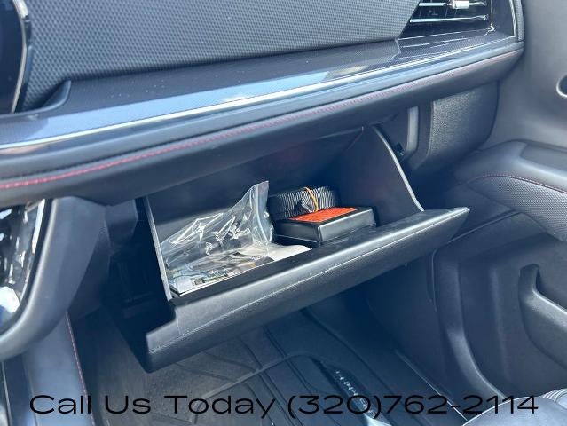 2025 Chevrolet Suburban 4WD RST