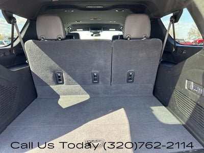 2025 Chevrolet Suburban 4WD RST