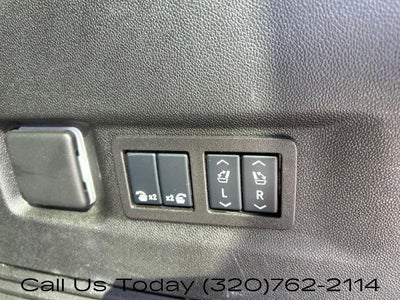 2025 Chevrolet Suburban 4WD RST