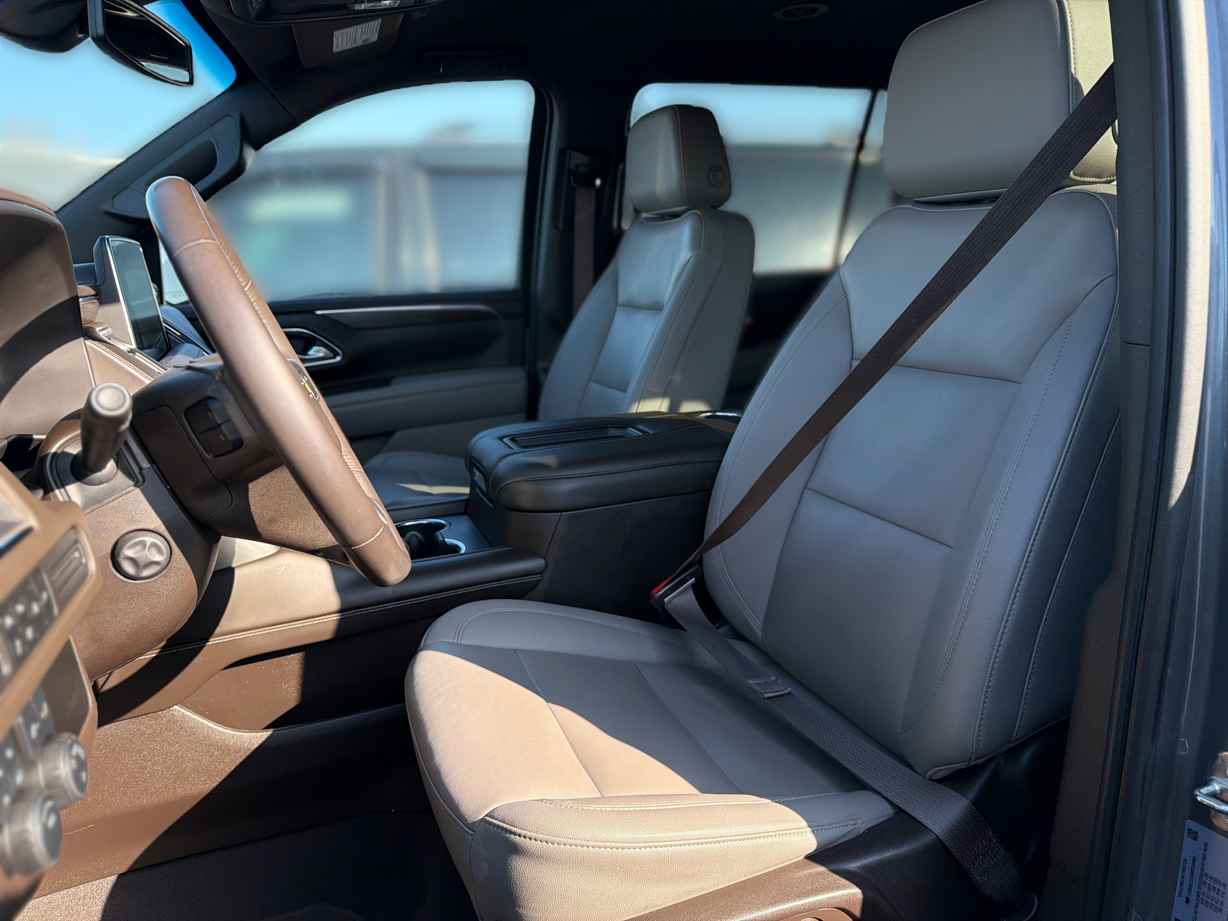 2022 Chevrolet Suburban 4WD LT