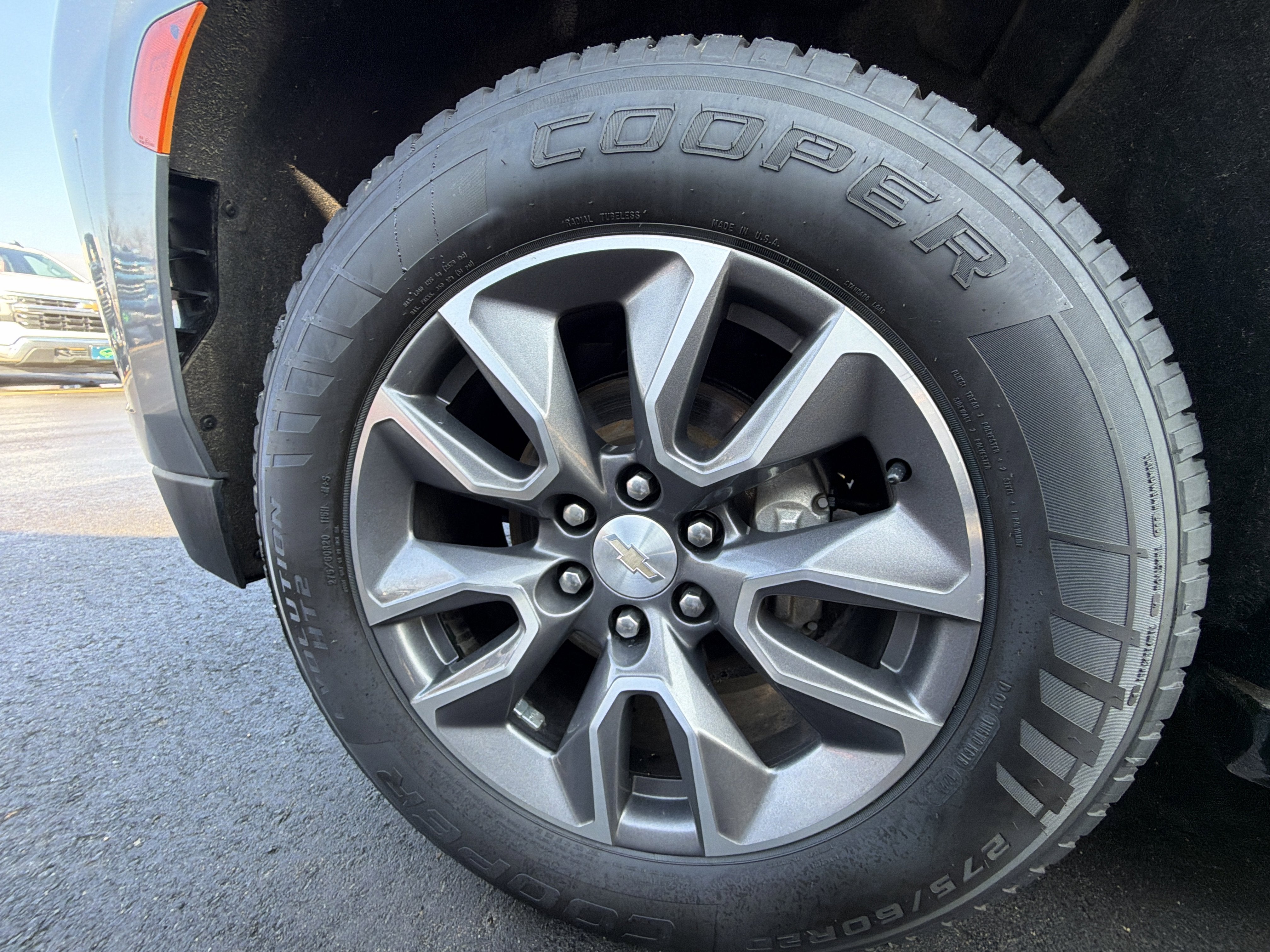 2022 Chevrolet Suburban 4WD LT