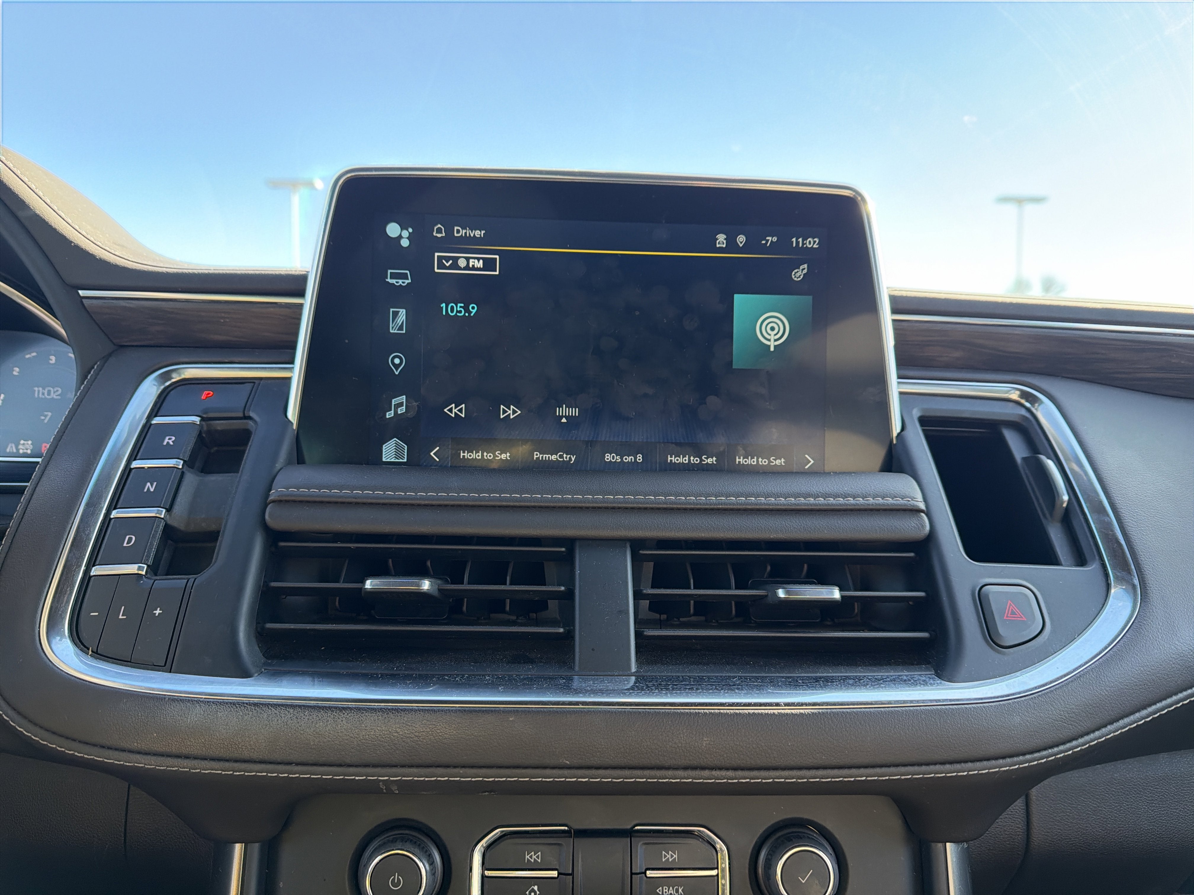 2022 Chevrolet Suburban 4WD LT