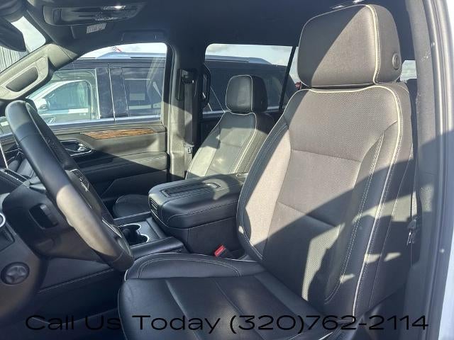 2023 Chevrolet Suburban 4WD Premier