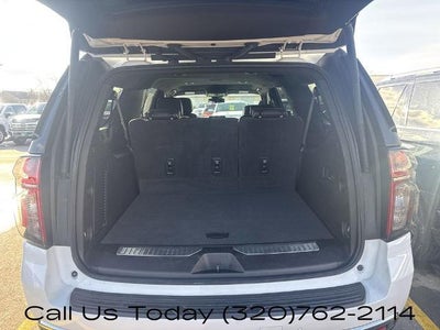 2023 Chevrolet Suburban 4WD Premier