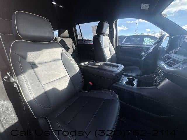 2023 Chevrolet Suburban 4WD Premier