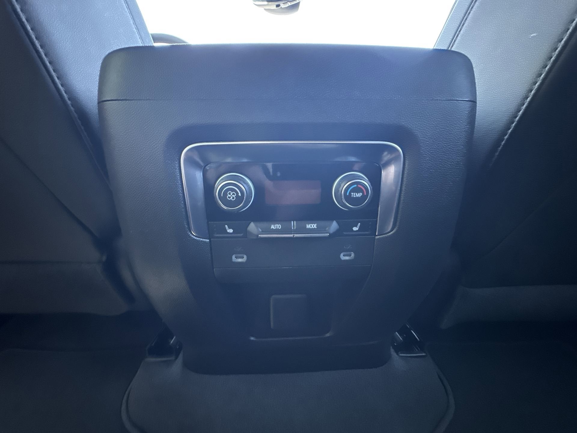 2023 Chevrolet Tahoe 4WD High Country