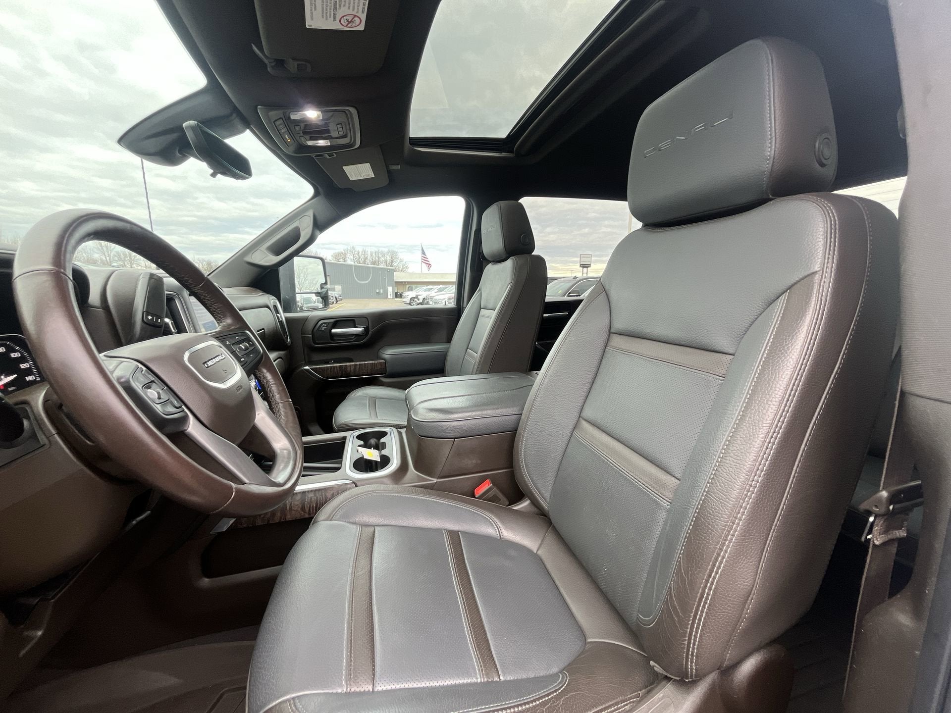 2023 GMC Sierra 2500 HD Crew Cab Standard Box 4-Wheel Drive Denali