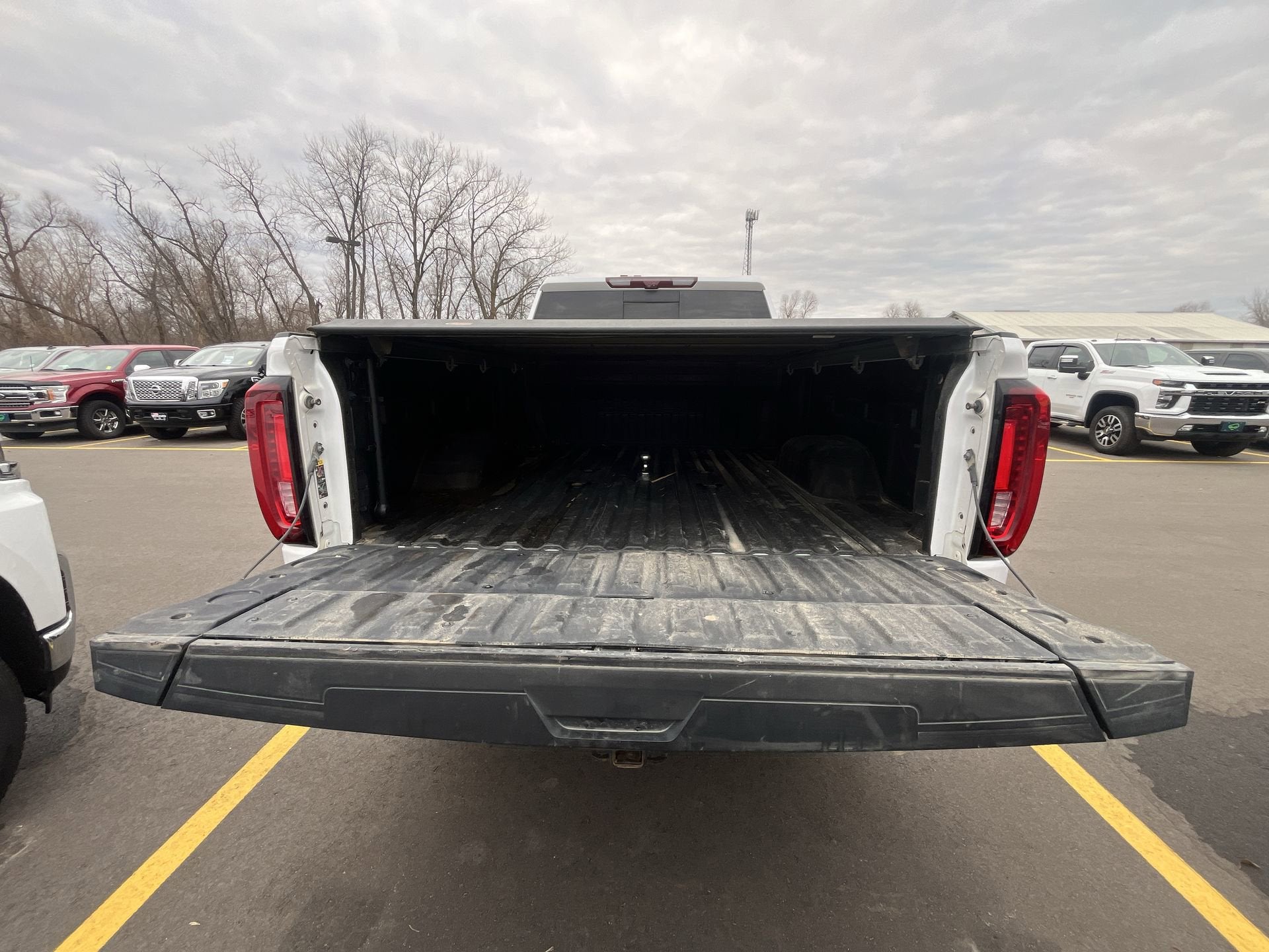 2023 GMC Sierra 2500 HD Crew Cab Standard Box 4-Wheel Drive Denali