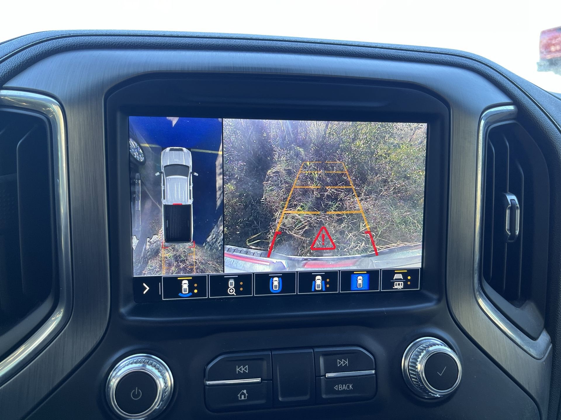 2022 GMC Sierra 3500HD Crew Cab Long Box 4-Wheel Drive Denali