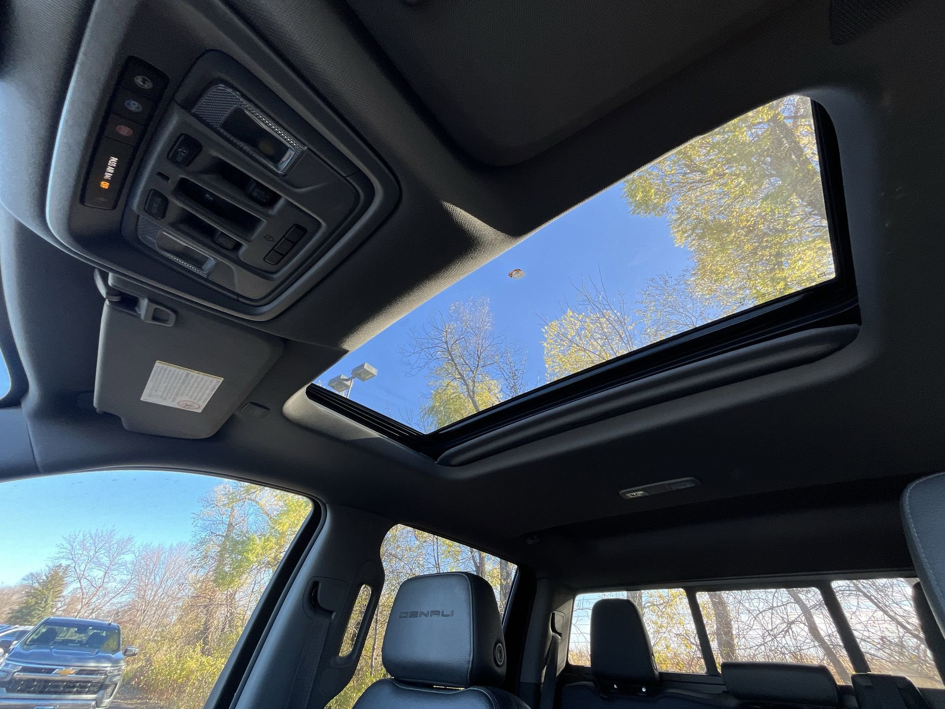 2022 GMC Sierra 3500HD Crew Cab Long Box 4-Wheel Drive Denali