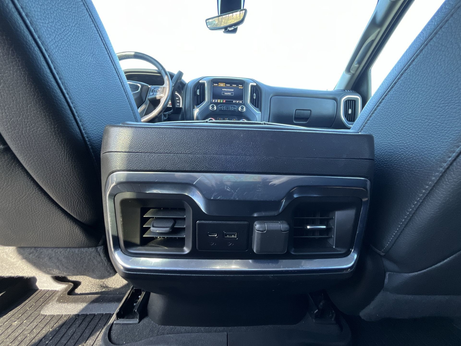 2022 GMC Sierra 3500HD Crew Cab Long Box 4-Wheel Drive Denali