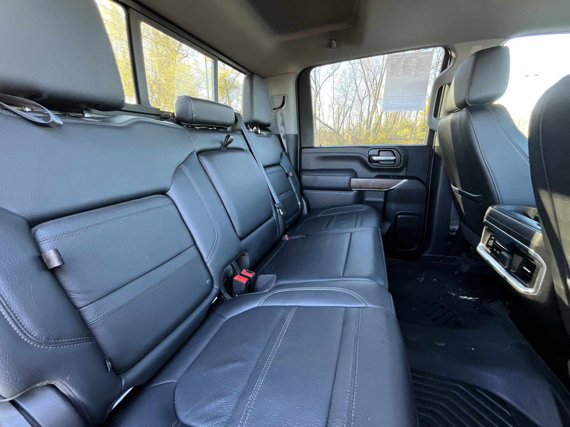 2022 GMC Sierra 3500HD Crew Cab Long Box 4-Wheel Drive Denali