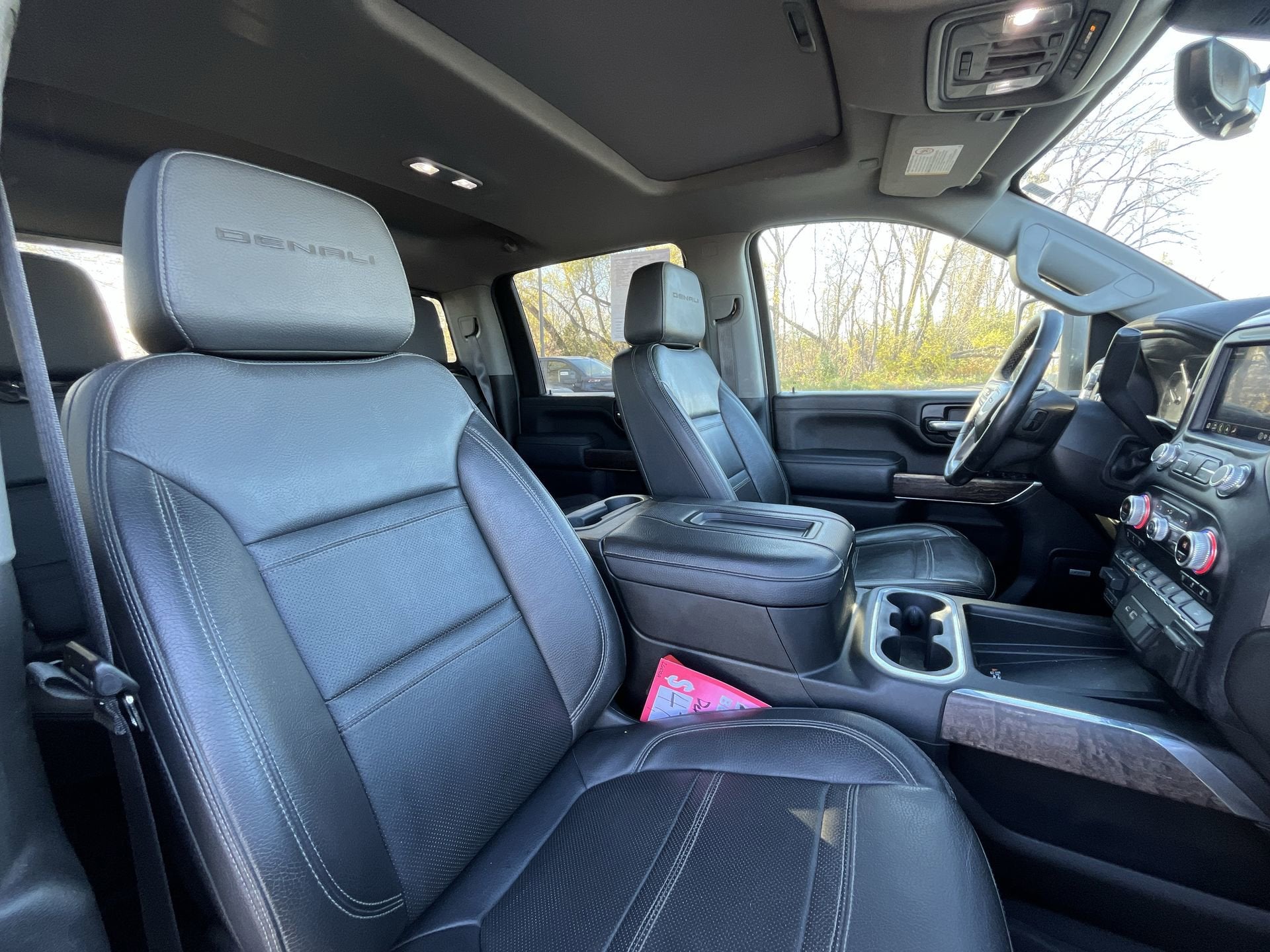 2022 GMC Sierra 3500HD Crew Cab Long Box 4-Wheel Drive Denali