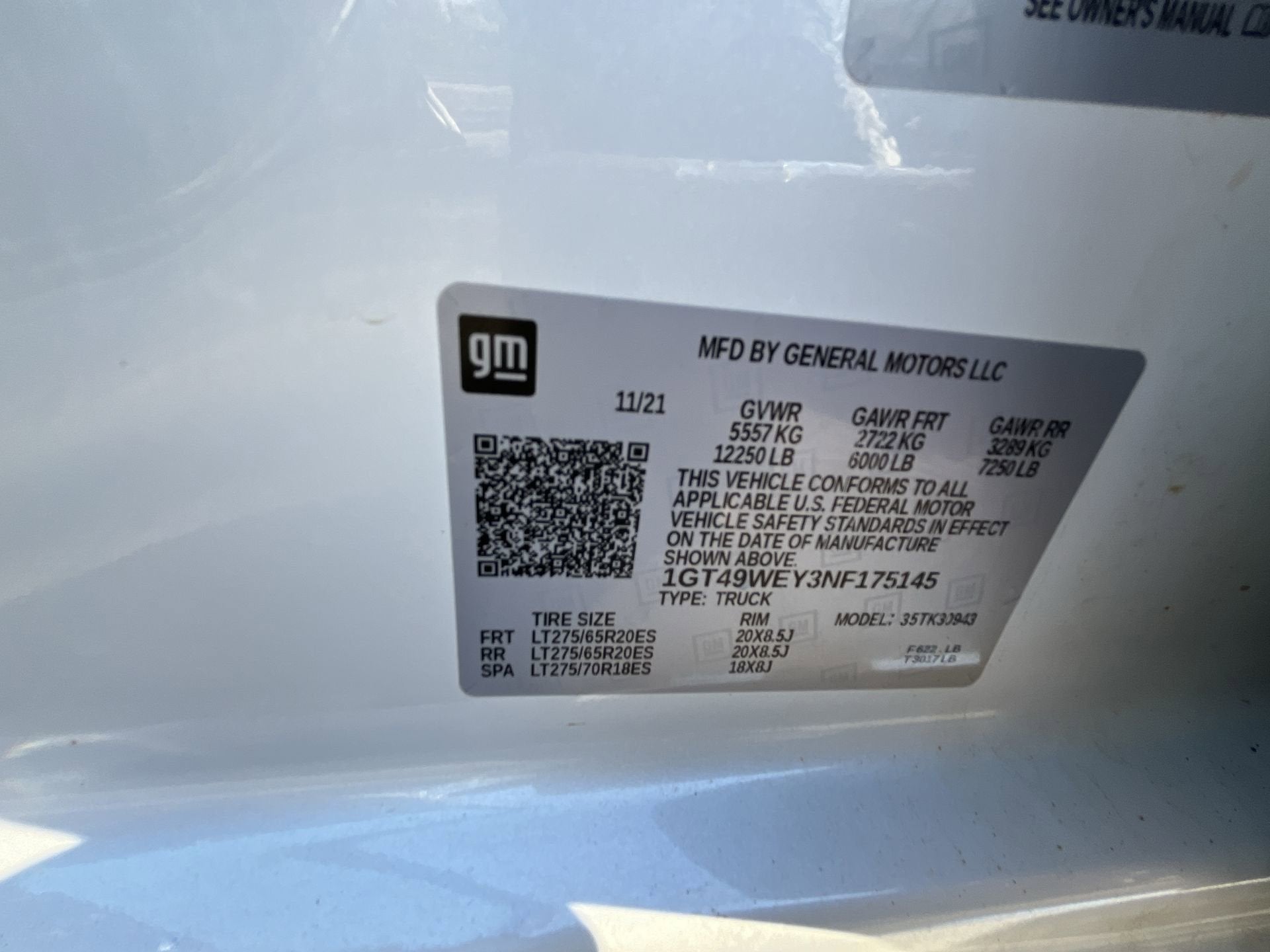 2022 GMC Sierra 3500HD Crew Cab Long Box 4-Wheel Drive Denali