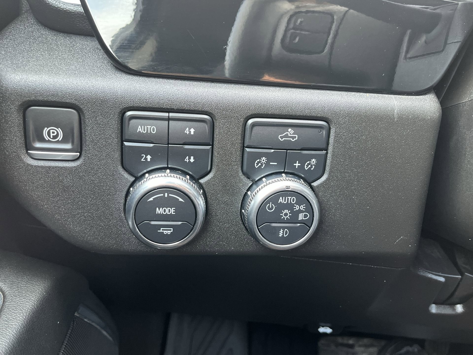 2024 GMC Sierra 1500 Crew Cab Short Box 4-Wheel Drive Elevation 3SB