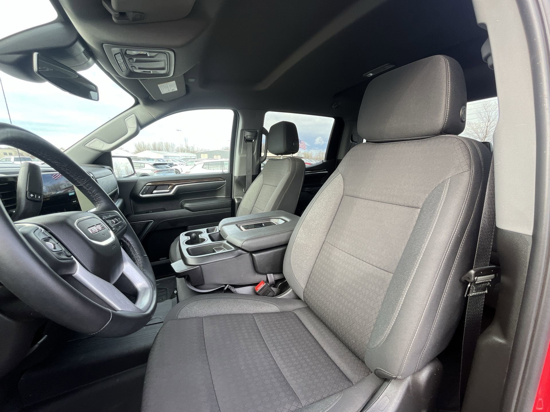 2024 GMC Sierra 1500 Crew Cab Short Box 4-Wheel Drive Elevation 3SB