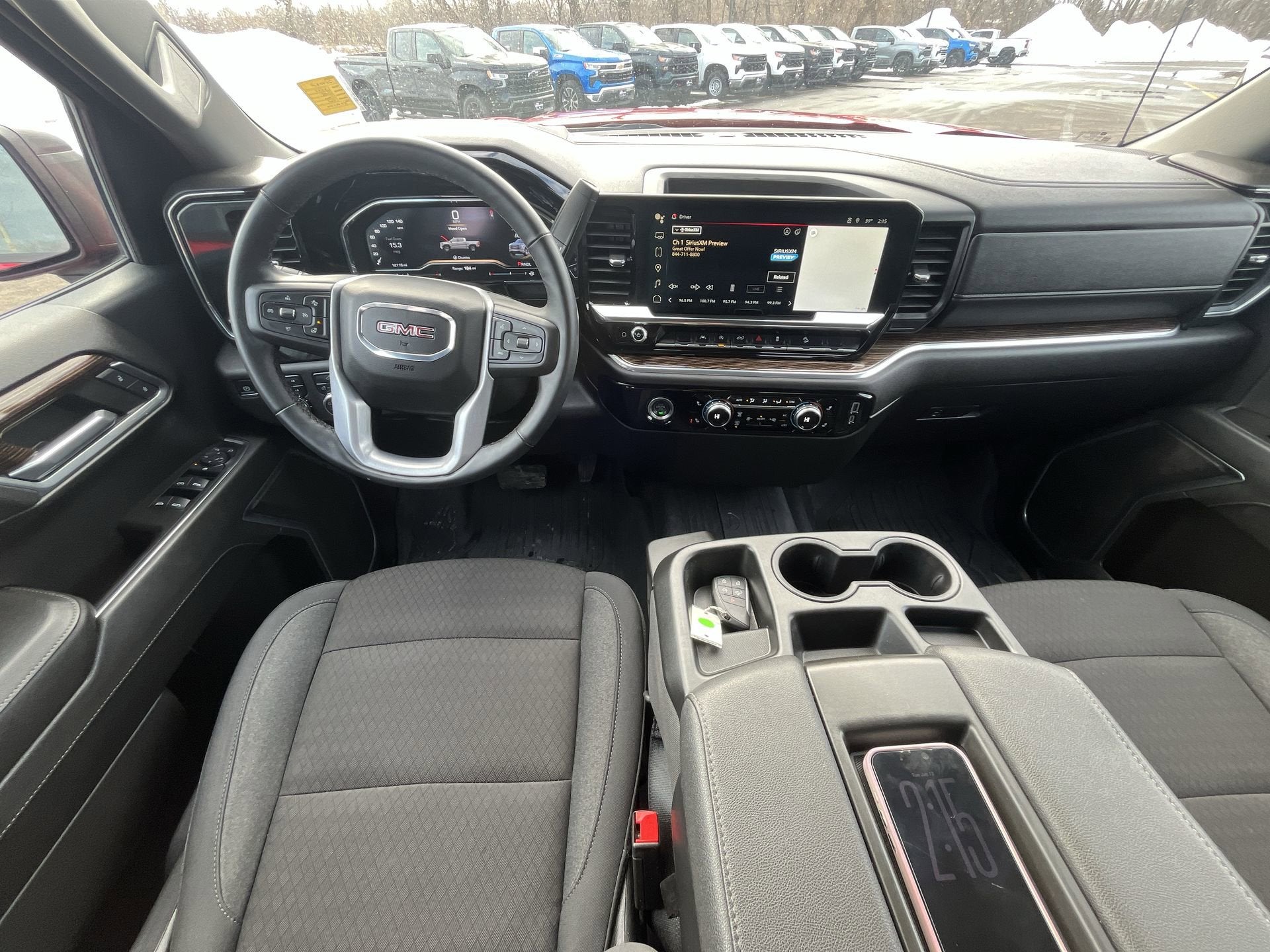 2024 GMC Sierra 1500 Crew Cab Short Box 4-Wheel Drive Elevation 3SB