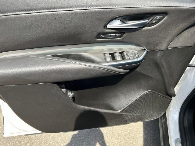 2023 Cadillac XT4 AWD 4dr Premium Luxury
