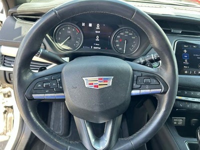 2023 Cadillac XT4 AWD 4dr Premium Luxury
